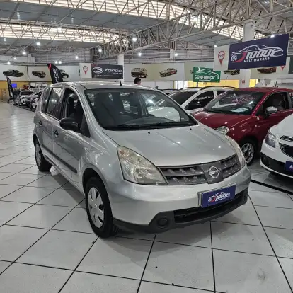 NISSAN-LIVINA-2009