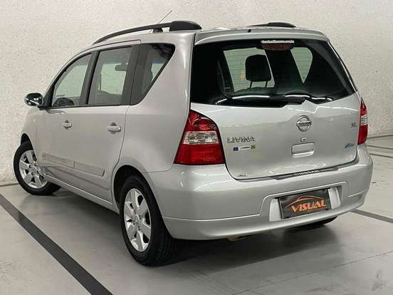 NISSAN-LIVINA-1.6 16V FLEX 4P MANUAL NISSAN-LIVINA-2011