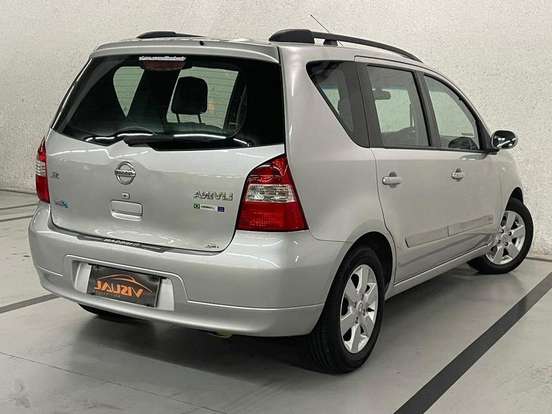 NISSAN-LIVINA-1.6 16V FLEX 4P MANUAL NISSAN-LIVINA-2011