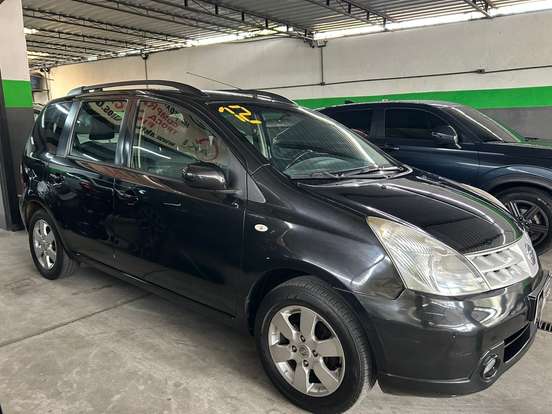 NISSAN-LIVINA-1.8 SL 16V FLEX 4P AUTOMÁTICO NISSAN-LIVINA-2011