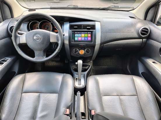 NISSAN-LIVINA-1.8 SL 16V FLEX 4P AUTOMÁTICO NISSAN-LIVINA-2011