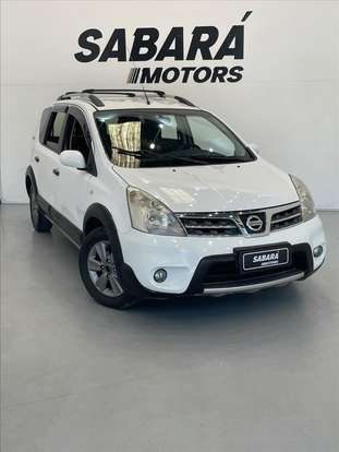 NISSAN-LIVINA-2012