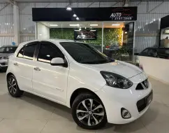 NISSAN MARCH 1.6 SL 16V FLEX 4P MANUAL NISSAN MARCH 1.6 SL 16V FLEX 4P MANUAL