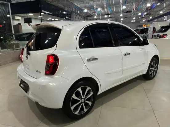 NISSAN-MARCH-2014
