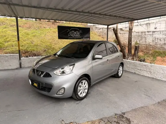 NISSAN MARCH 1.6 SV 16V FLEX 4P MANUAL