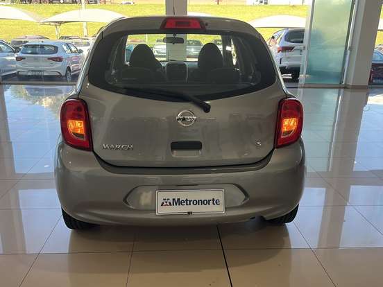 NISSAN-MARCH-2017
