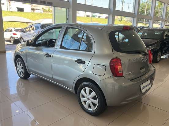 NISSAN-MARCH-2017