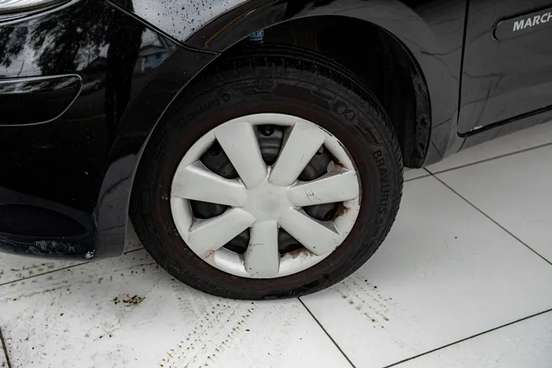 NISSAN-MARCH-2013