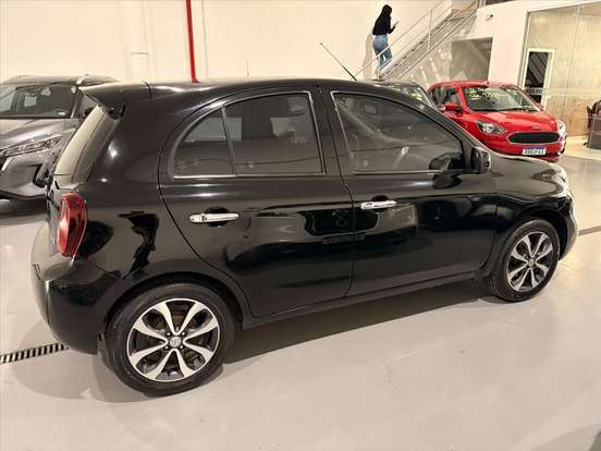 NISSAN-MARCH-1.6 SL 16V FLEX 4P MANUAL NISSAN-MARCH-2015
