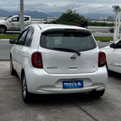 NISSAN-MARCH-2016