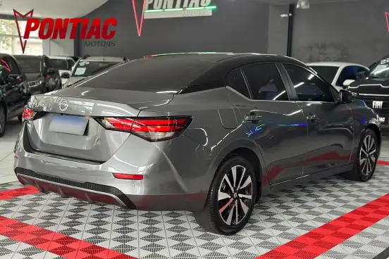 NISSAN-SENTRA-2023