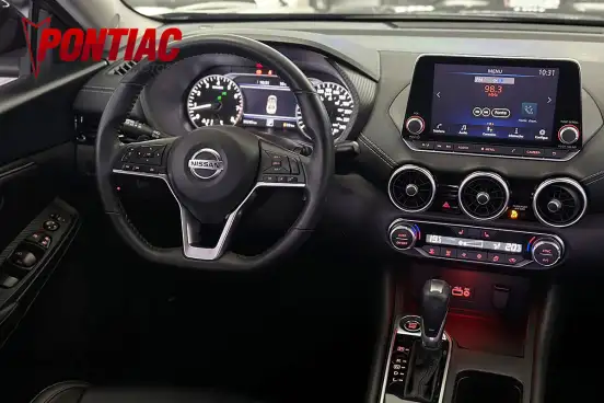 NISSAN-SENTRA-2023