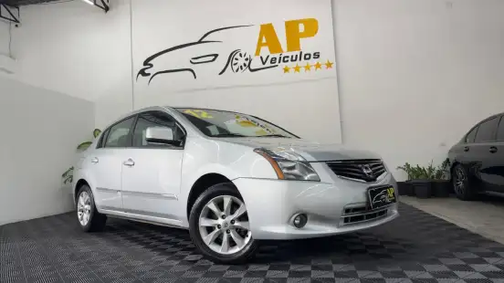 NISSAN-SENTRA-2012