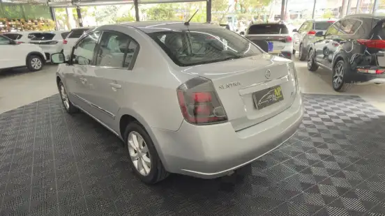 NISSAN-SENTRA-2012
