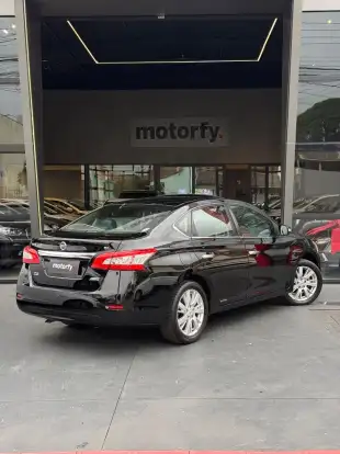 NISSAN-SENTRA-2013