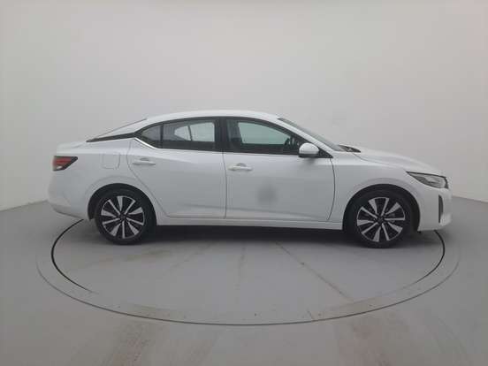 NISSAN-SENTRA-2024