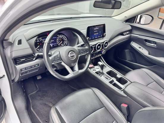 NISSAN-SENTRA-2024