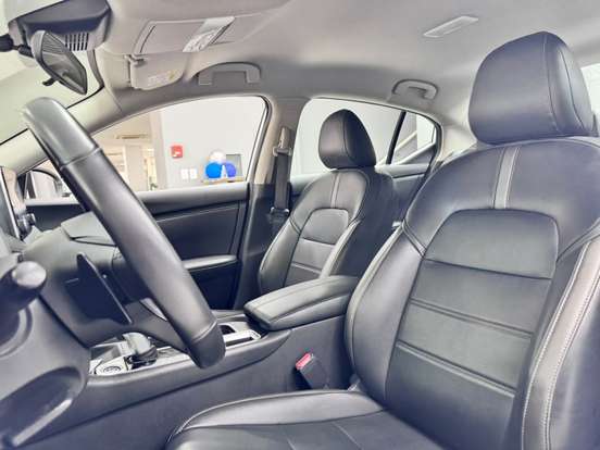 NISSAN-SENTRA-2024