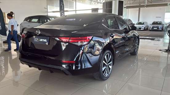 NISSAN-SENTRA-2023