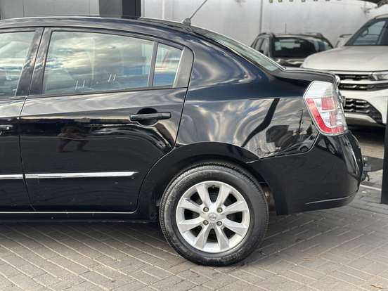 NISSAN-SENTRA-2009