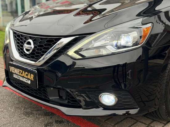 NISSAN-SENTRA-2016