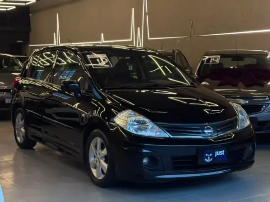 NISSAN-TIIDA-1.8 SL 16V FLEX 4P AUTOMÁTICO NISSAN-TIIDA-2011