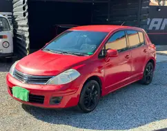 NISSAN TIIDA 1.8 S 16V FLEX 4P MANUAL NISSAN TIIDA 1.8 S 16V FLEX 4P MANUAL