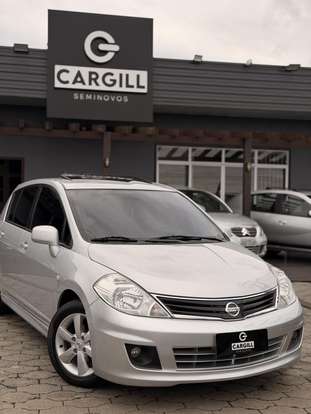 NISSAN-TIIDA-2011