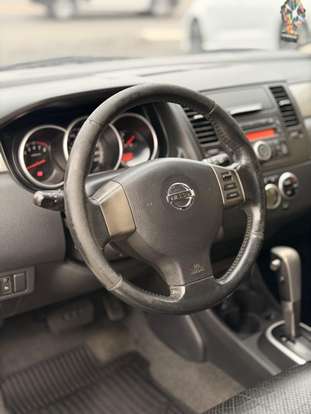 NISSAN-TIIDA-1.8 SL 16V FLEX 4P AUTOMÁTICO NISSAN-TIIDA-2011