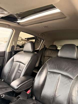 NISSAN-TIIDA-2011