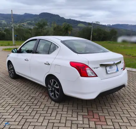 NISSAN-VERSA-1.6 16V FLEX SL 4P XTRONIC NISSAN-VERSA-2016
