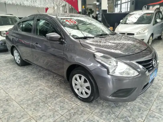 NISSAN-VERSA-2015