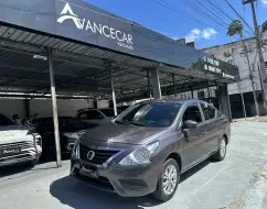 NISSAN VERSA 1.6 16V FLEX SV 4P XTRONIC NISSAN VERSA 1.6 16V FLEX SV 4P XTRONIC