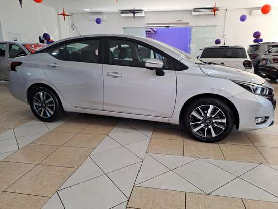 NISSAN-VERSA-2025