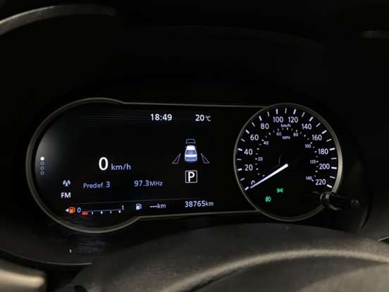 NISSAN-VERSA-2023