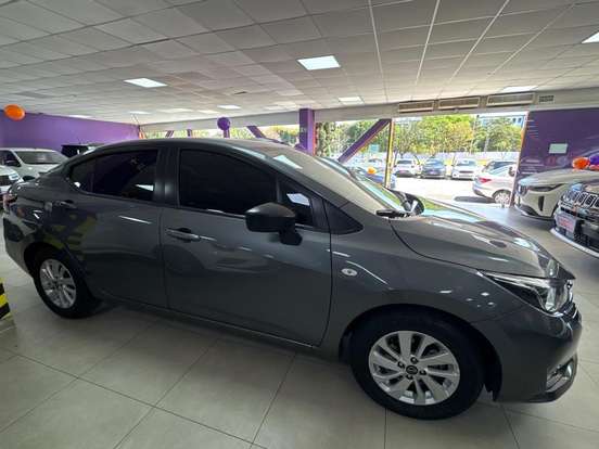 NISSAN-VERSA-2025