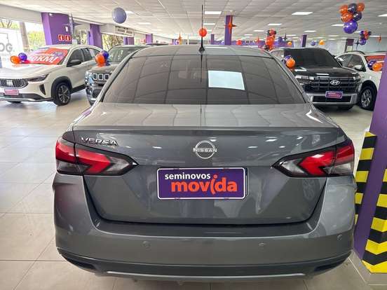 NISSAN-VERSA-2025