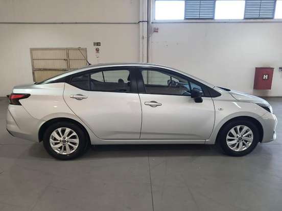 NISSAN-VERSA-2025