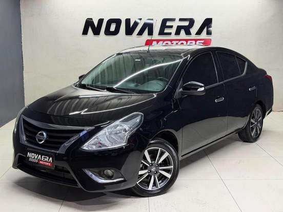 NISSAN-VERSA-2018