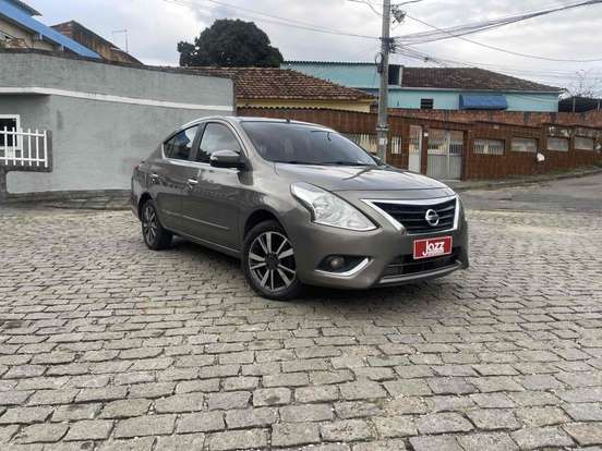 NISSAN-VERSA-1.6 16V FLEX SL 4P XTRONIC NISSAN-VERSA-2017