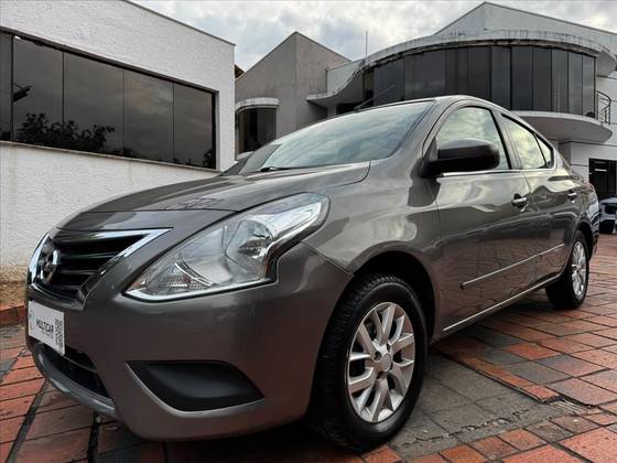 NISSAN VERSA 1.6 16V FLEX SV 4P MANUAL