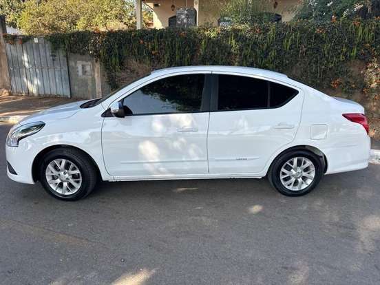 NISSAN-VERSA-1.6 16V FLEXSTART SV 4P XTRONIC NISSAN-VERSA-2019