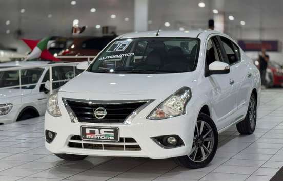 NISSAN-VERSA-2018
