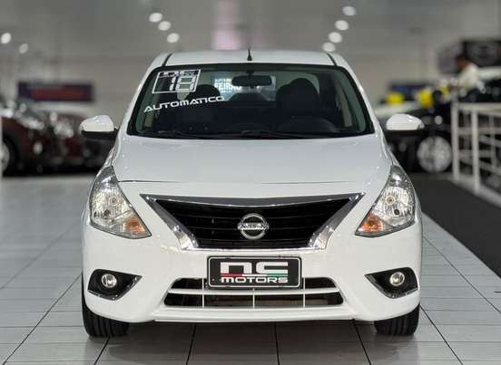 NISSAN-VERSA-2018