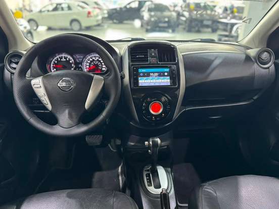 NISSAN-VERSA-1.6 16V FLEXSTART UNIQUE 4P XTRONIC NISSAN-VERSA-2018