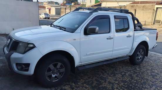 NISSAN-FRONTIER-2014