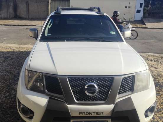NISSAN-FRONTIER-2.5 SV ATTACK 4X4 CD TURBO ELETRONIC DIESEL 4P MANUAL NISSAN-FRONTIER-2014