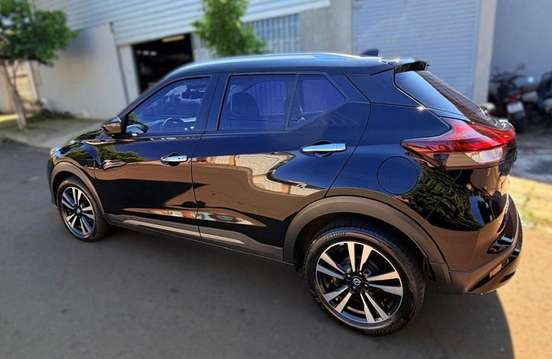 NISSAN-KICKS-2022