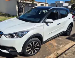 NISSAN KICKS 1.6 16V FLEXSTART SL 4P XTRONIC NISSAN KICKS 1.6 16V FLEXSTART SL 4P XTRONIC