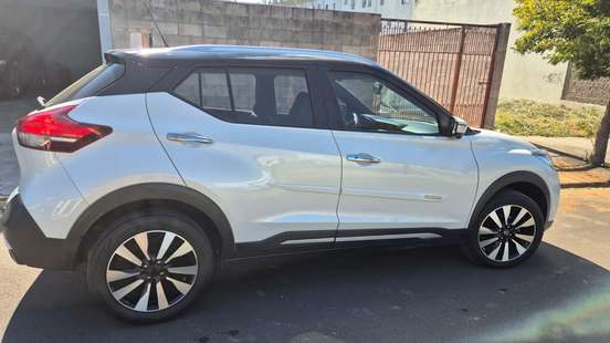 NISSAN-KICKS-2018